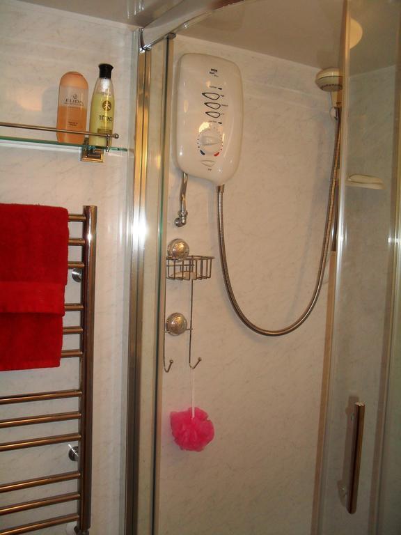 Corwen Holiday Apartment Лландидно Экстерьер фото